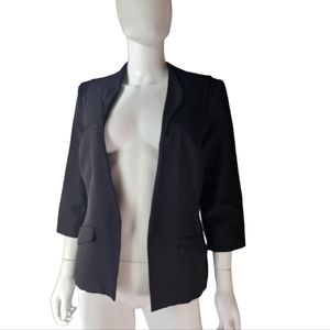 Charlotte & Co Black Fitted 3/4 Sleeve Blazer